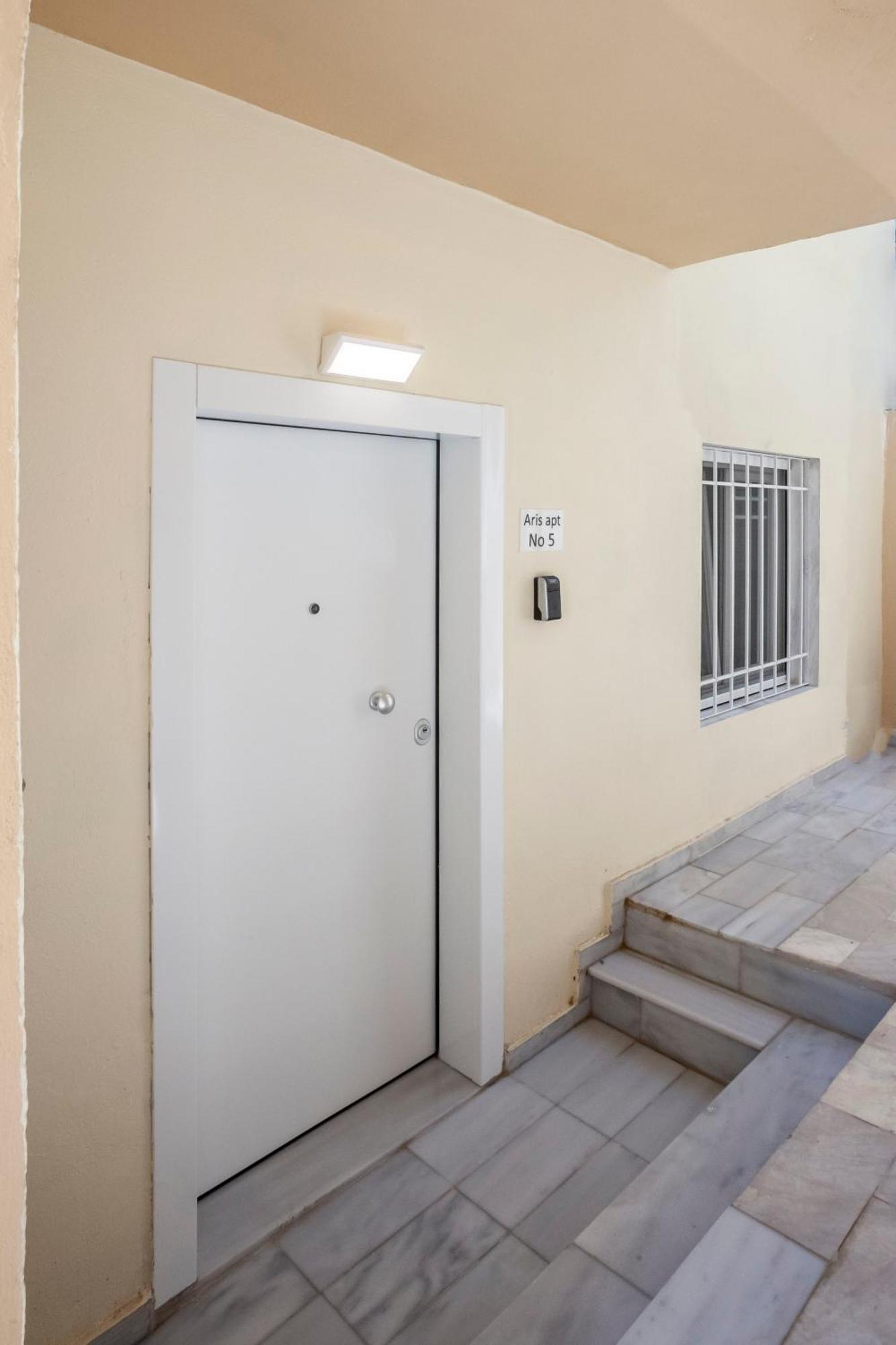 Aris Luxury Apartments Pefkochori Exterior foto