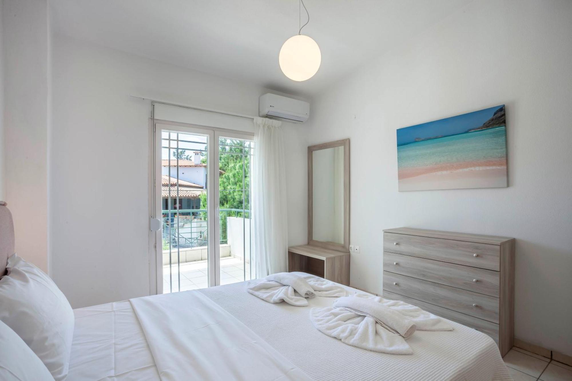 Aris Luxury Apartments Pefkochori Exterior foto